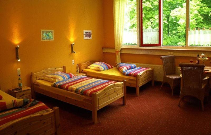 Econo Motel Goelzer Büchenbeuren Εξωτερικό φωτογραφία